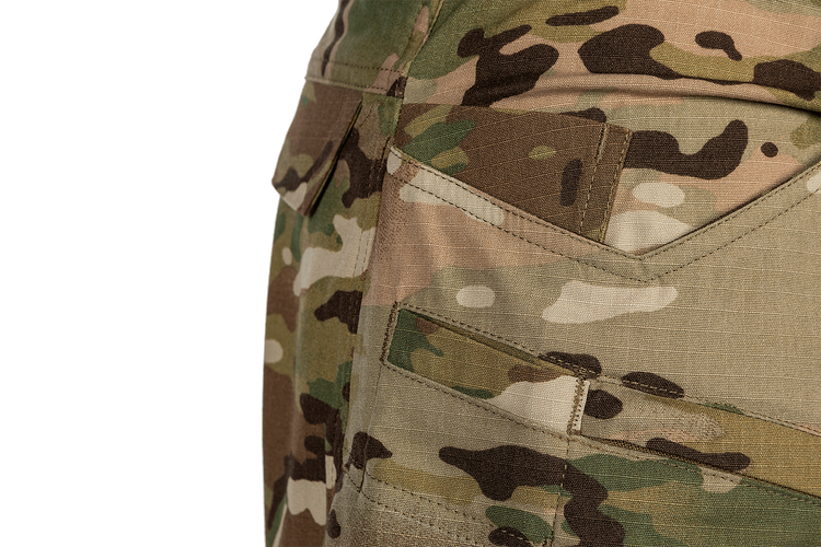 field_pant_300_male_detail1.png
